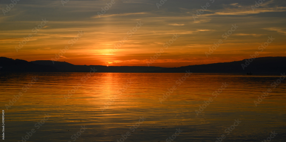 Sonnenuntergang am Bodensee (Insel Reichenau) Sonnenuntergang am Bodensee (Insel Reichenau)