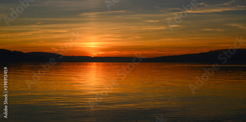 Sonnenuntergang am Bodensee (Insel Reichenau) © Ilhan Balta
