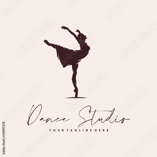 Logo for a ballet or dance studio