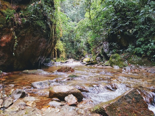 hiking, water and mountains of the world
senderismo, agua y montañas del mundo