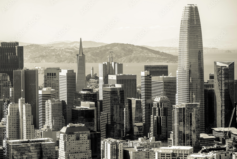 Naklejka premium Aerial Panorama of SF 