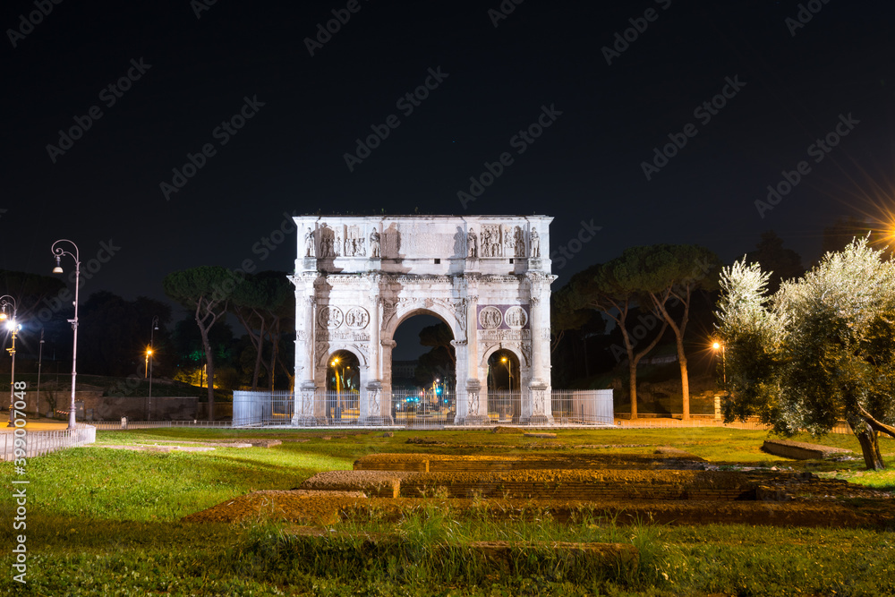 Constantine arch at night in Rome, Italy