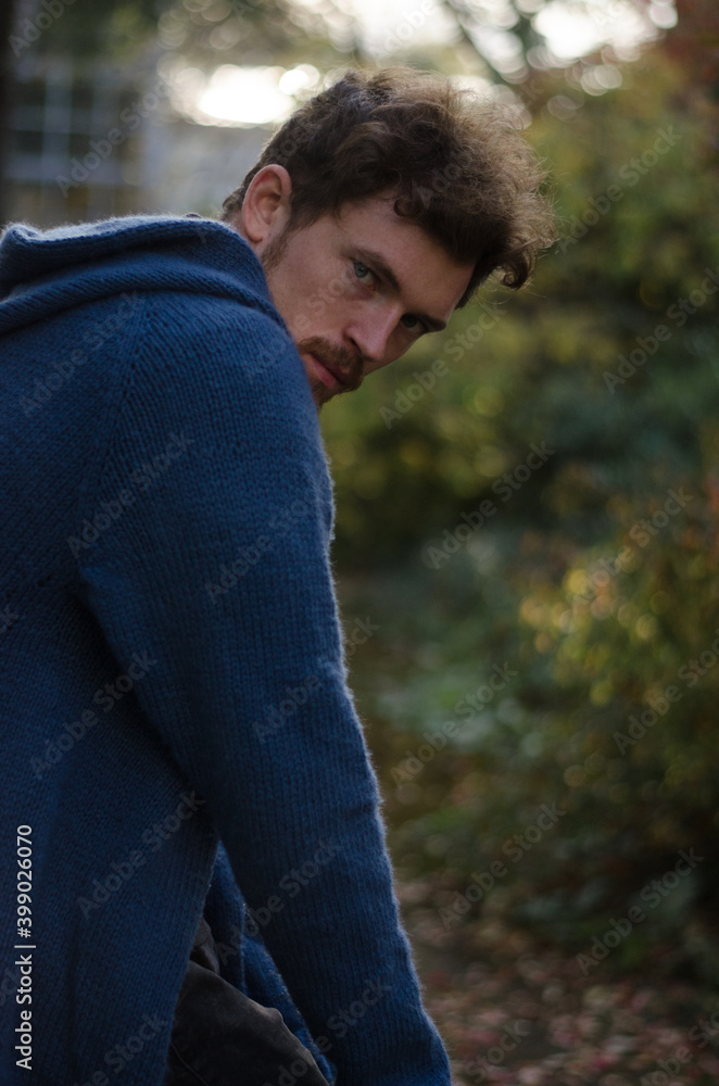 portrait of a man with a beard and mustache in nature
portrait of a man with a beard and mustache in nature