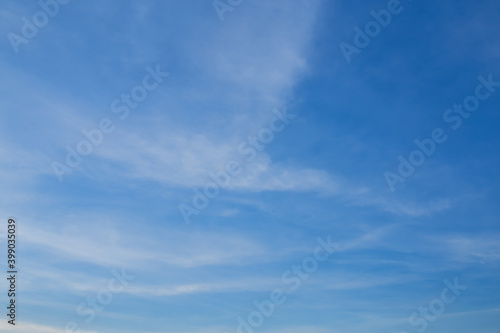 Fototapeta Naklejka Na Ścianę i Meble -  Blue sky with the cloud.