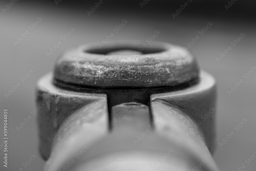 Schrauben, Befestigungstechnik, Veloständer in Schwarzweiss Schrauben, Befestigungstechnik, Veloständer in Schwarzweiss