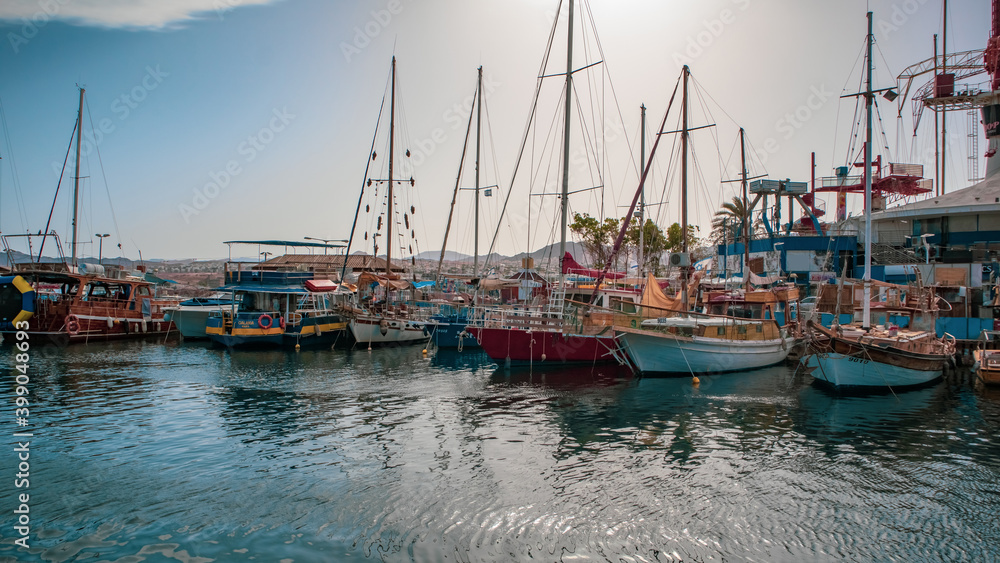 berth for pleasure boats and a variety of vessels