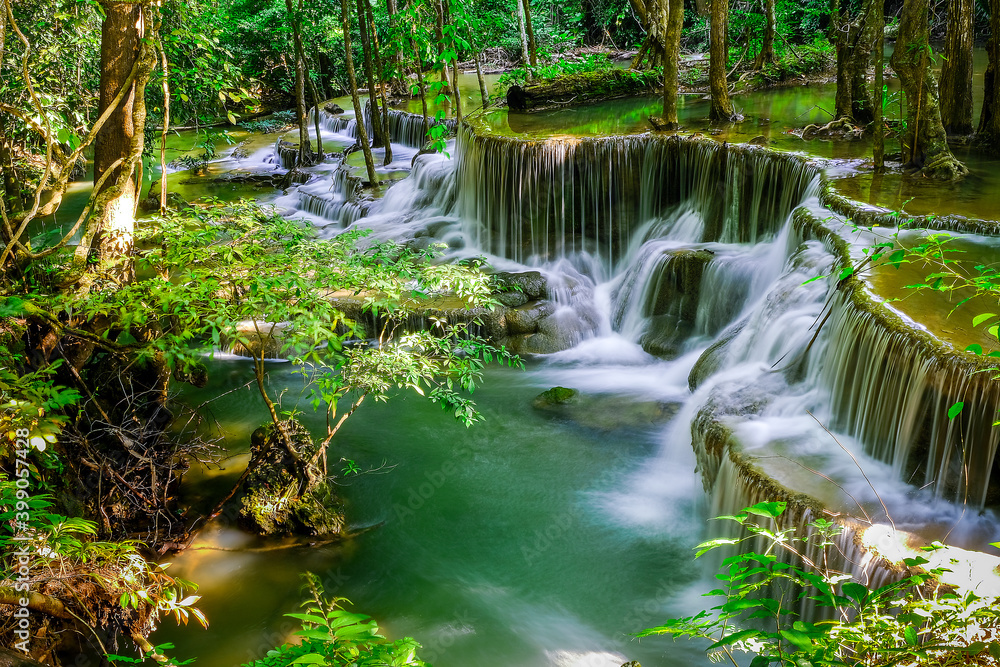 Huay Mae Khamin Waterfall, 6st floor, named Dongpeesoure, located at Srinakarin Dam National Park Kanchanaburi Province, Thailand Huay Mae Khamin Waterfall, 6st floor, named Dongpeesoure, located at Srinakarin Dam National Park Kanchanaburi Province, Thailand