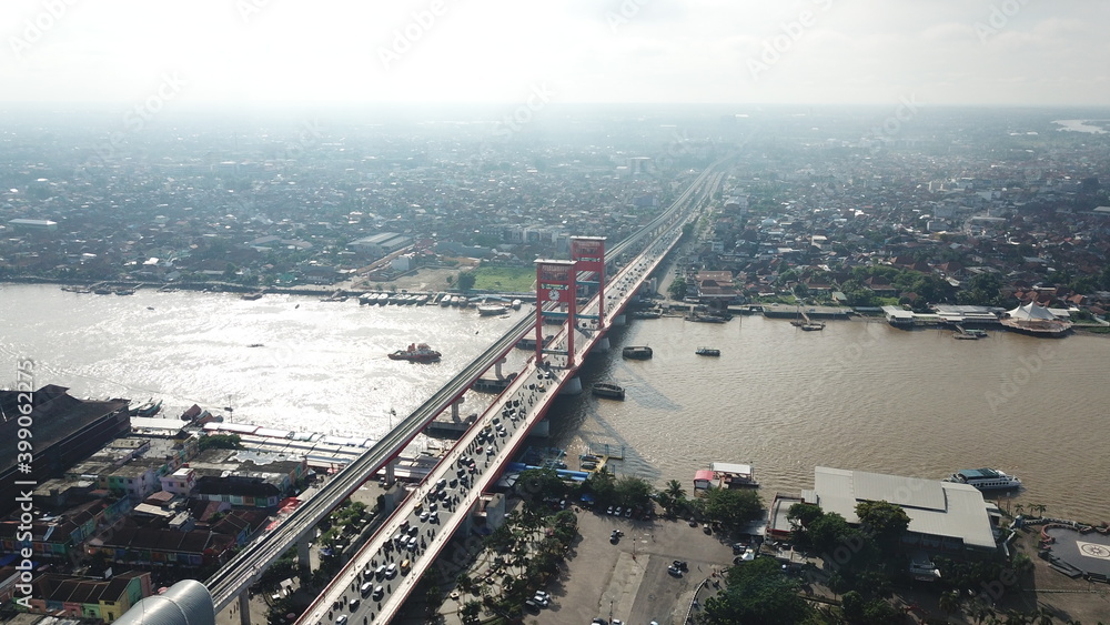 Fototapeta premium Ampera Bridge Palembang, South Sumatera, Indonesia