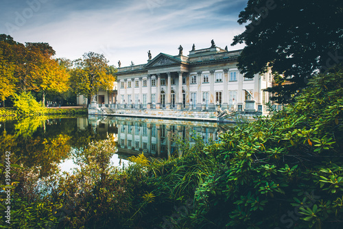 Łazienki Warszawskie - pałac na wodzie