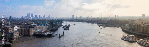 Amazing view of canary wharf in London