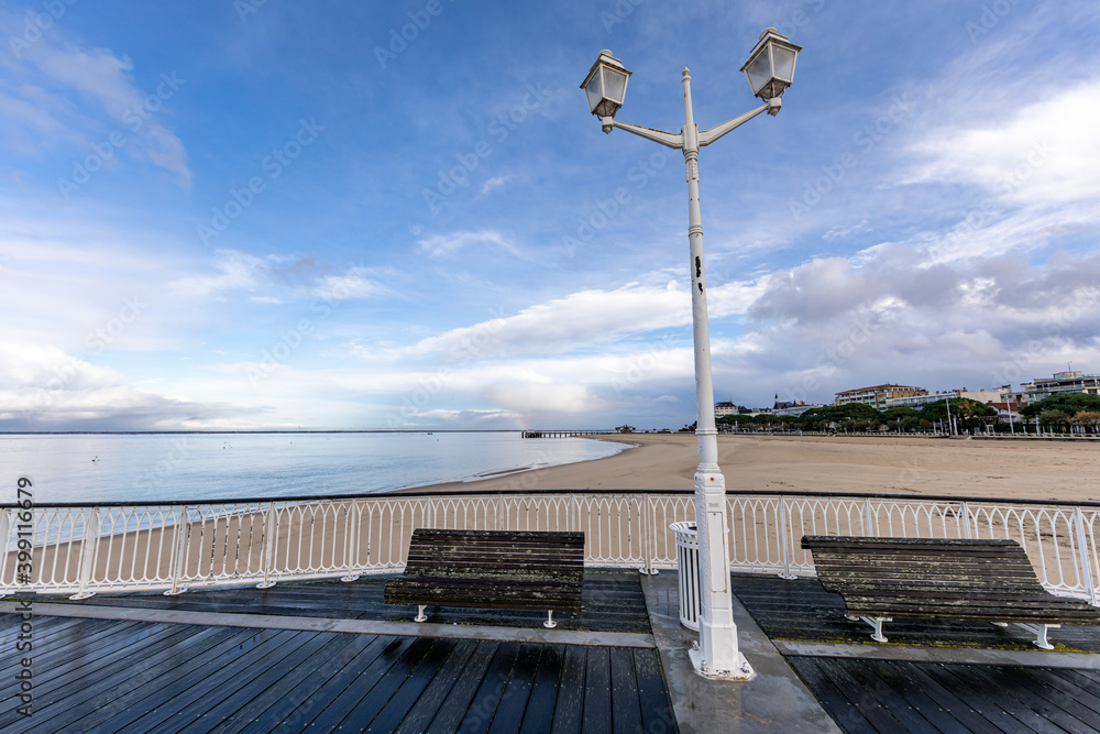 Lamp post on Thiers Pier in Arcachon, Aquitaine, France