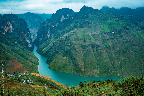 Nho Que River view from Ma Pi Leng Pass, one of the most beautiful are mountain and river in Ha Giang, Vietnam © Nhan