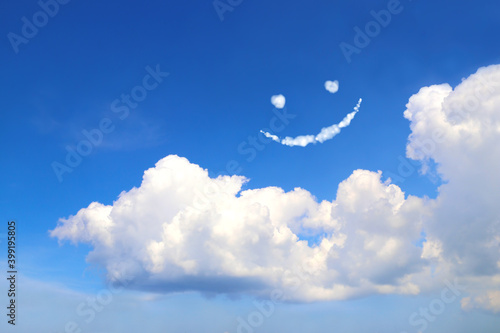 Photography Smilie from cloud in the blue sky