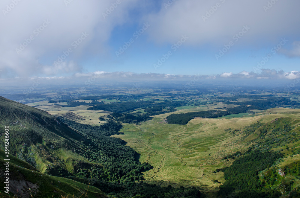 Hiking, Puy de Dôme, fault of Limagne, Auvergne, France, Mont-Dore, Puy de Sancy, Puy-de-Dôme, Auvergne, France