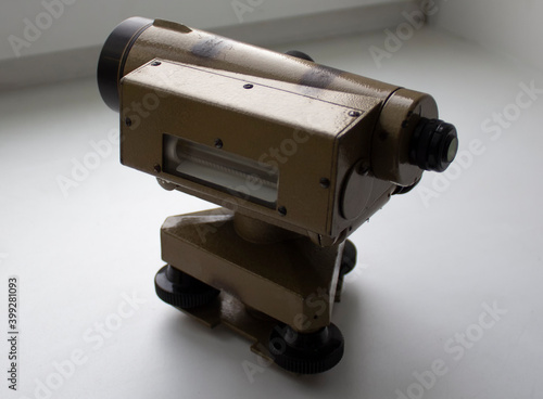 the old analog surveying instrument