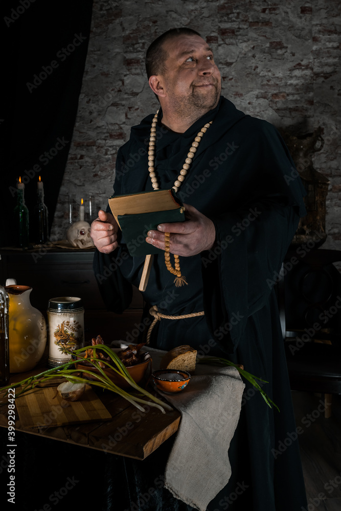 Obraz premium Medieval monk