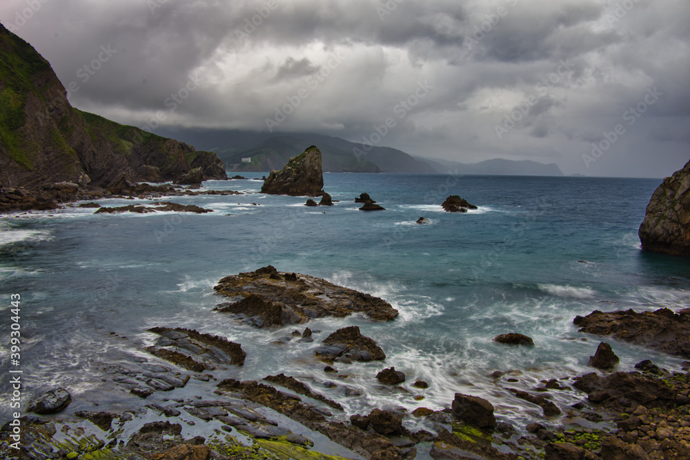 Obraz premium Cloudy Day on Sea Landscape