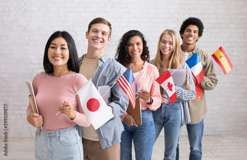Obraz na plátne International multi-ethnic student exchange
