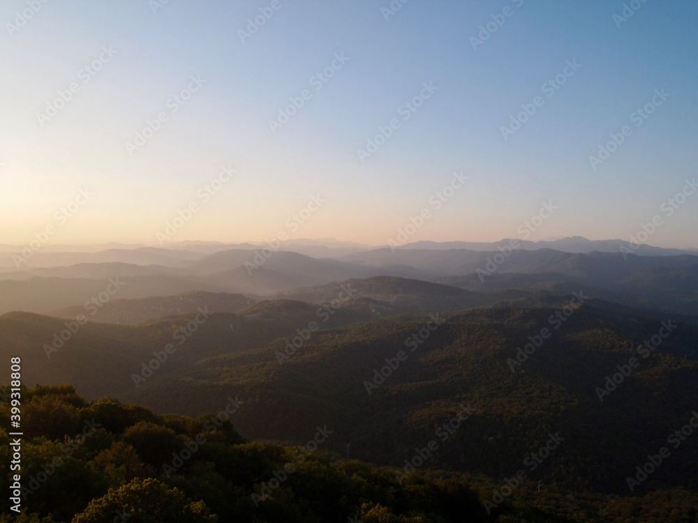 Naklejka premium sunset in the mountains