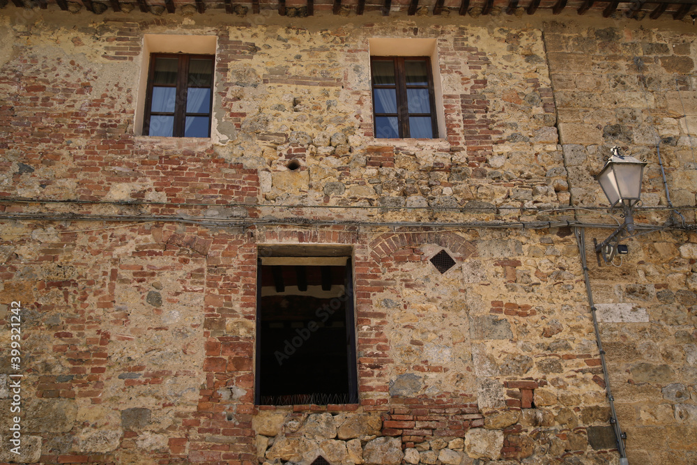 Medieval buildings of Monteriggioni, Italy