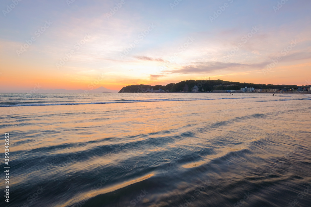 神奈川県逗子海岸の夕日 神奈川県逗子海岸の夕日