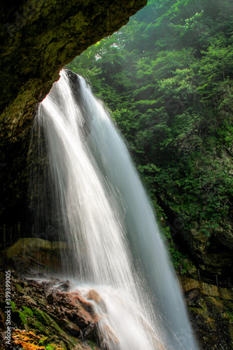 雷滝