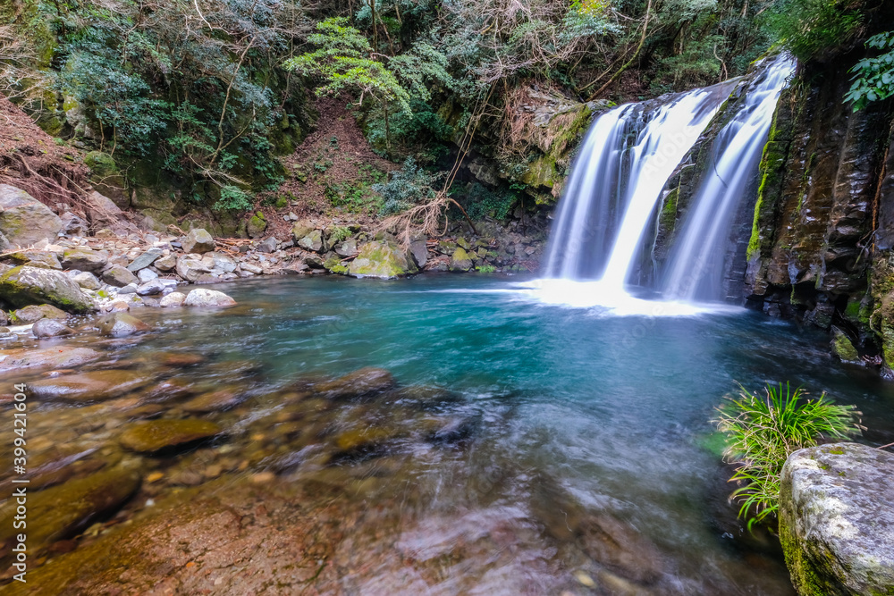 Obraz premium 静岡県伊豆の河津七滝
