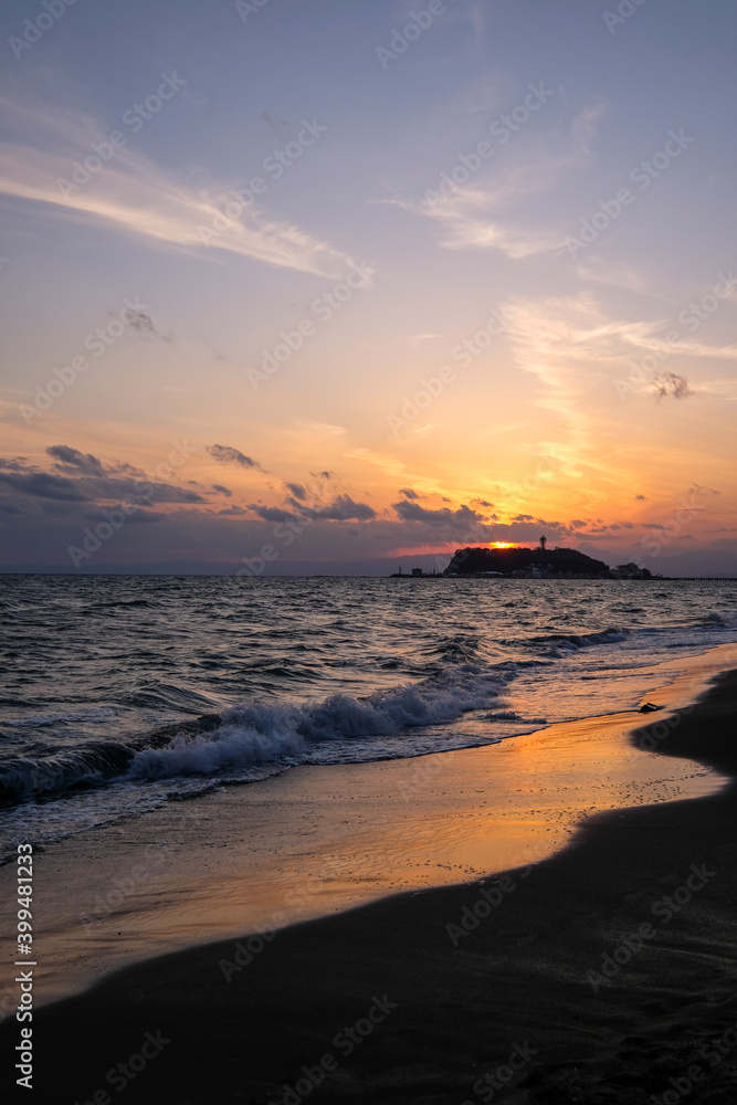 Fototapeta premium 江ノ島の夕日