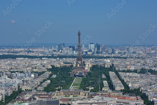 Eiffel Tower, Paris, France © Daniel Tackley