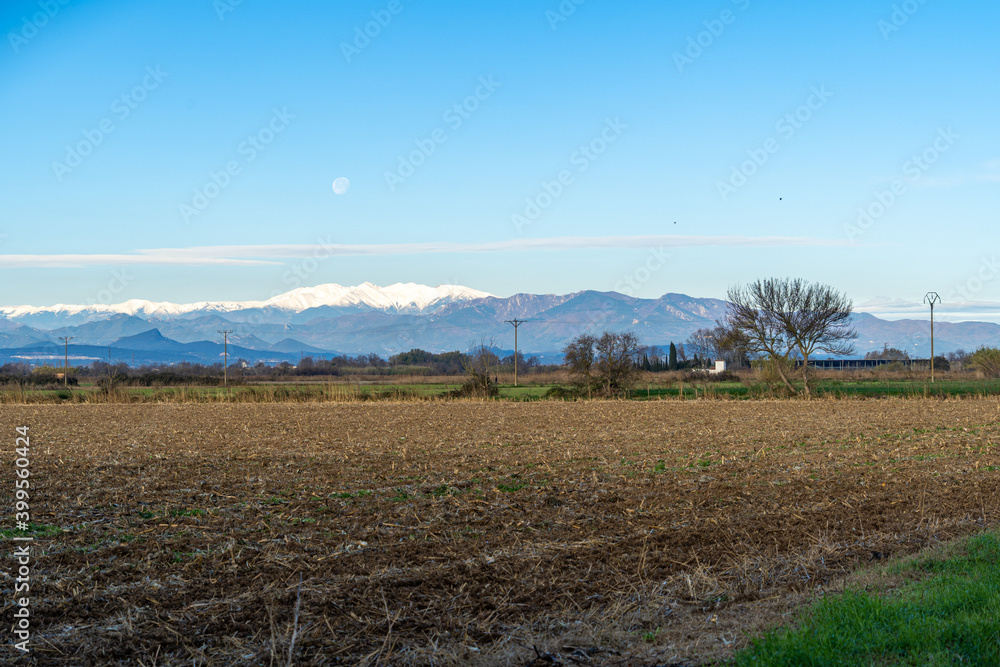pyrenees spain snowy mountains catalunya figueres roses europe tourism