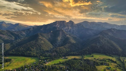 Obraz na płótnie giewont zakopane w salonie