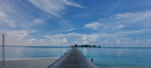 Fototapeta Naklejka Na Ścianę i Meble -  Maldives 2020, endless bridge