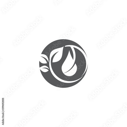 Water drop Logo Template vector illustration design