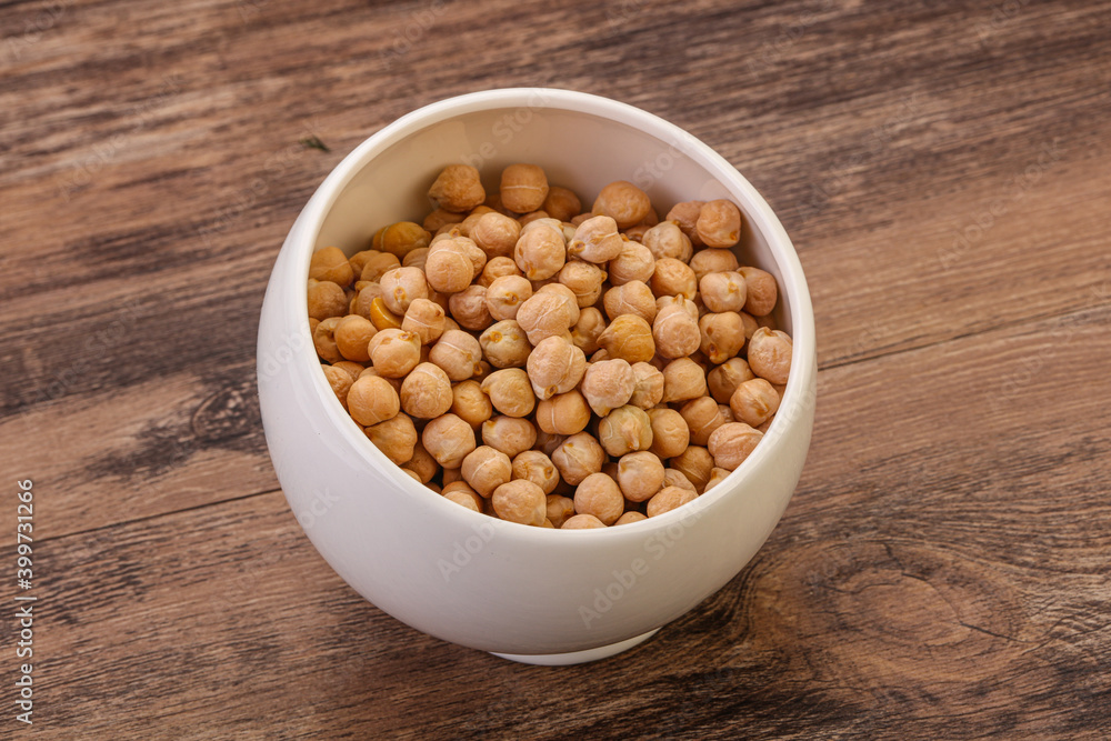 Vegan cuisine - Dry chickpea heap Vegan cuisine - Dry chickpea heap