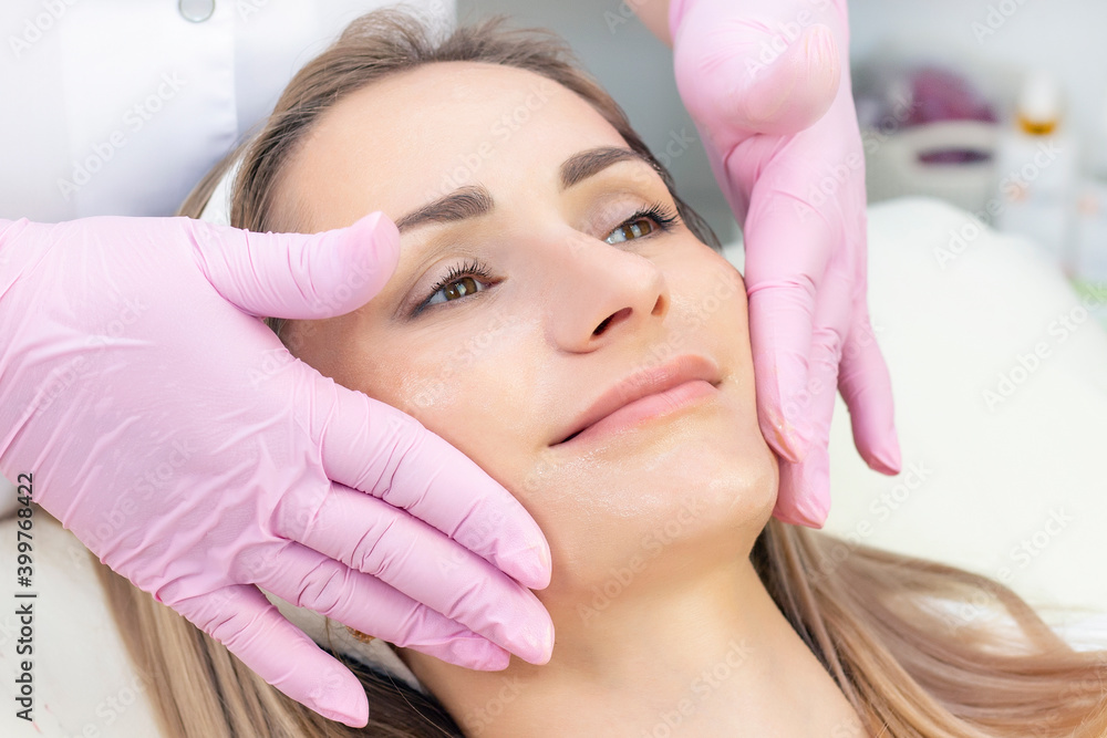 Cosmetological facial massage. Cosmetological facial massage.