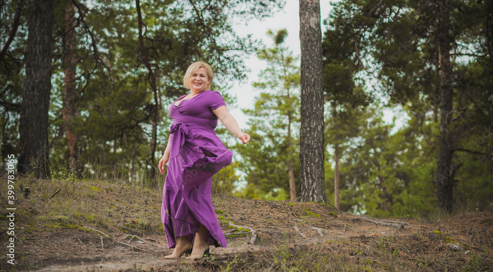 Nice plump lady portrait, lifestyle elegant woman, American chubby woman in fashionable style with vintage elements Nice plump lady portrait, lifestyle elegant woman, American chubby woman in fashionable style with vintage elements