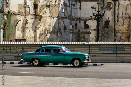 Cuba Old green car on the streets of Havana © JeanMarc