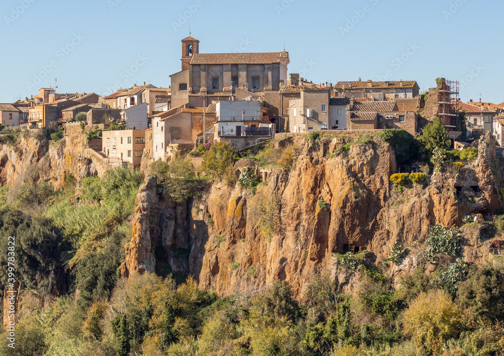 Castel Sant'Elia - located on a scary cliff and famous for its wonderful basilica, Castel Sant'Elia is among the most notable villages in central Italy. Here a glimpse of the houses over the cliff