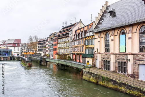 Nice houses in Petite-France (Little France) in Strasbourg, Alsace. Petite-France is an historic area in the center of Strasbourg. © dbrnjhrj