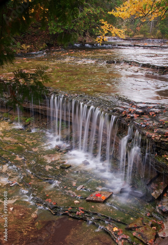 Fototapeta Naklejka Na Ścianę i Meble -  518-49 AuTrain Falls in Autumn