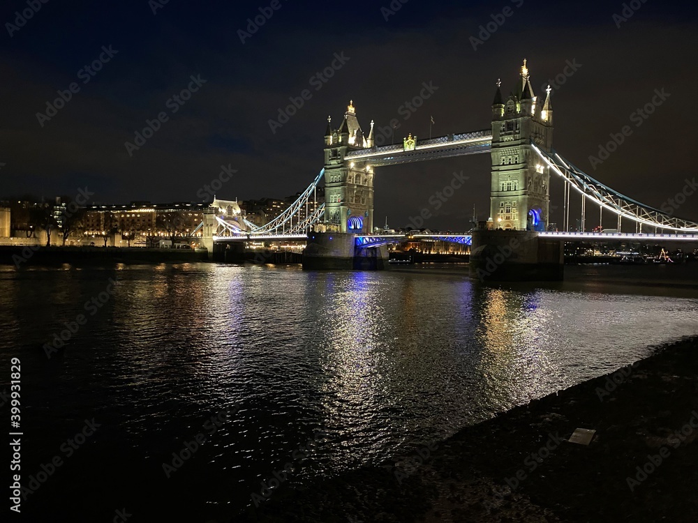 A view of Tower Bridge in London at night