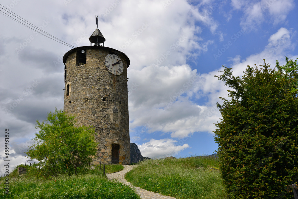 Tour du Castella à Tarascon-sur-Ariège (09400), Ariège en Occitanie, France