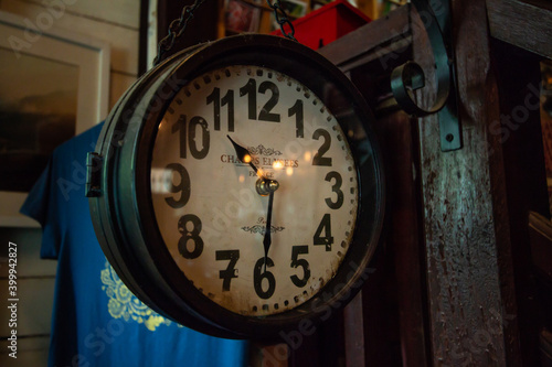 Wallpaper Mural Time not stop Torontodigital.ca