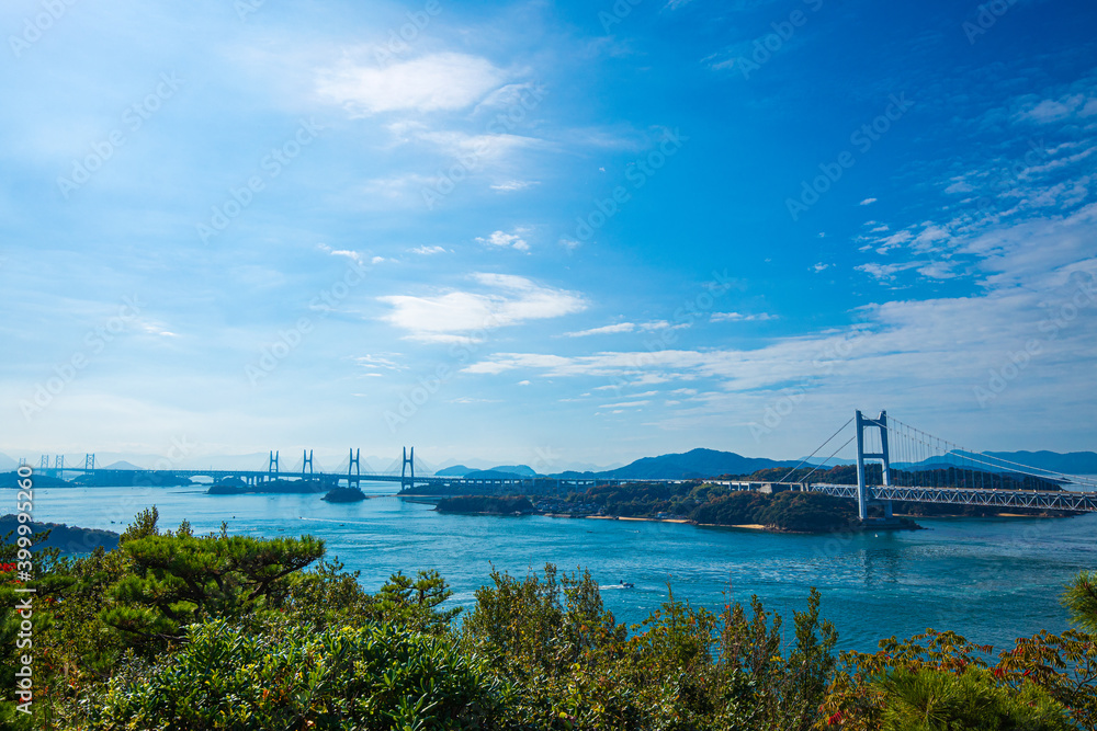 瀬戸大橋と瀬戸内海の風景