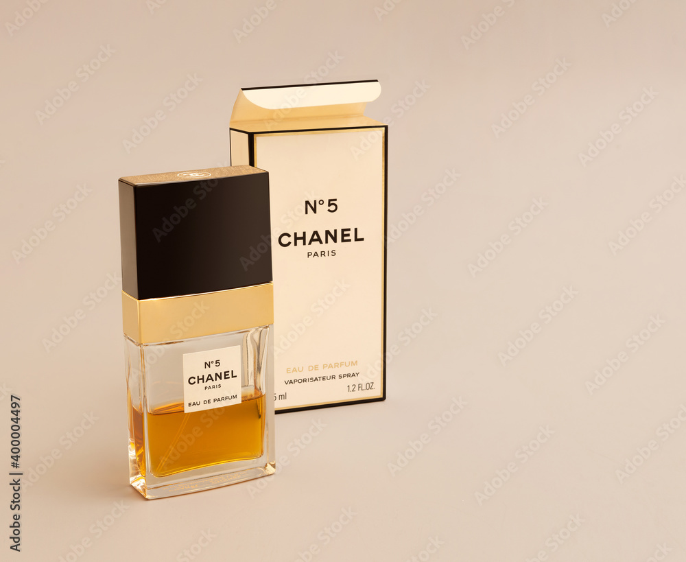 TERNOPIL, UKRAINE - SEPTEMBER 2, 2022 Chanel Number 5 Eau Premiere  worldwide famous french perfume bottle on old white drapery 12887380 Stock  Photo at Vecteezy