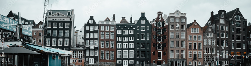 Fototapeta premium Amsterdam buildings