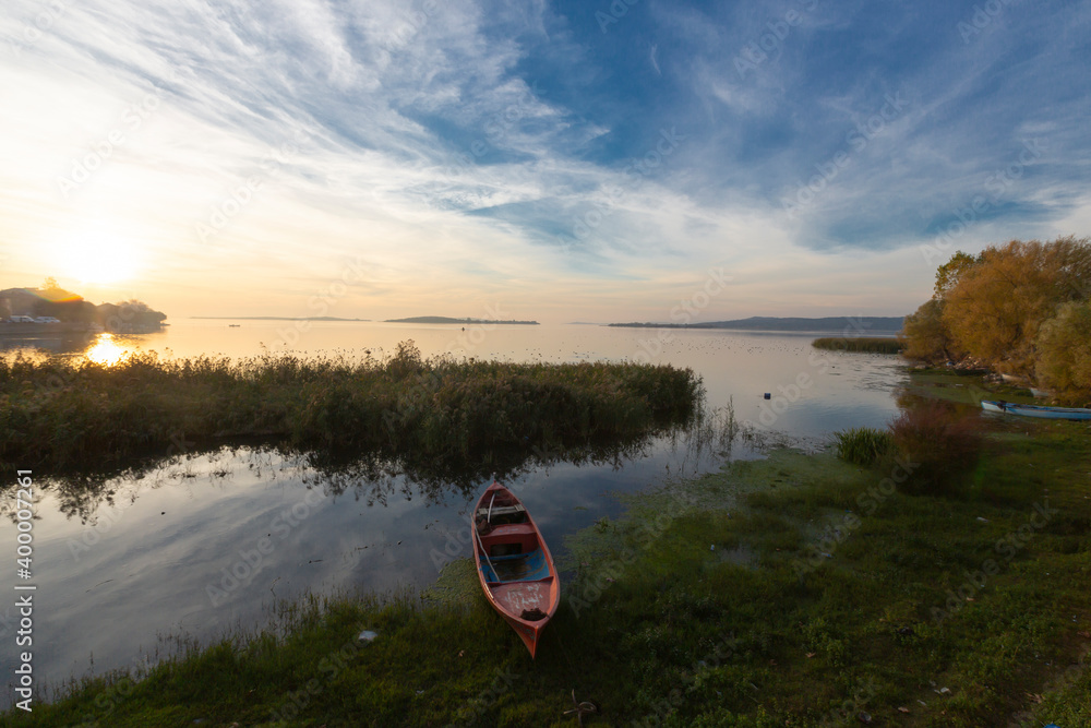 Beautiful Sunset Landscape At Gölyazı Golyazi On Lake Ulubat With Golden Sun And Tree Bursa 