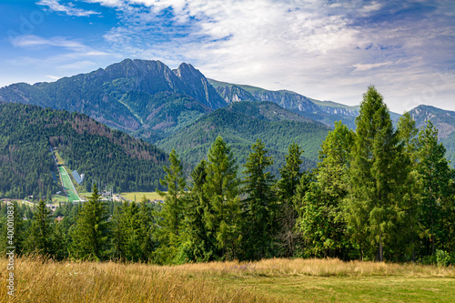 Fototapeta Naklejka Na Ścianę i Meble -  Tatry - widok na Giewont z Antałówki