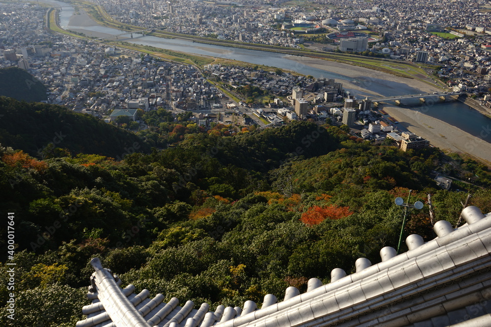 Panoramic city view from Gifu Castle on Mount Kinka in Gifu prefecture, Japan - 岐阜城からの風景 岐阜県 岐阜市 金華山 天守閣	