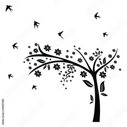 tree with birds 